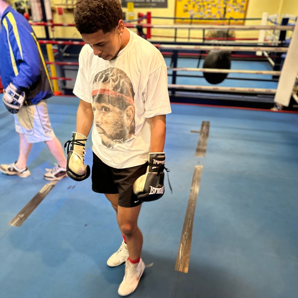 Meet your Posher, Kasmir